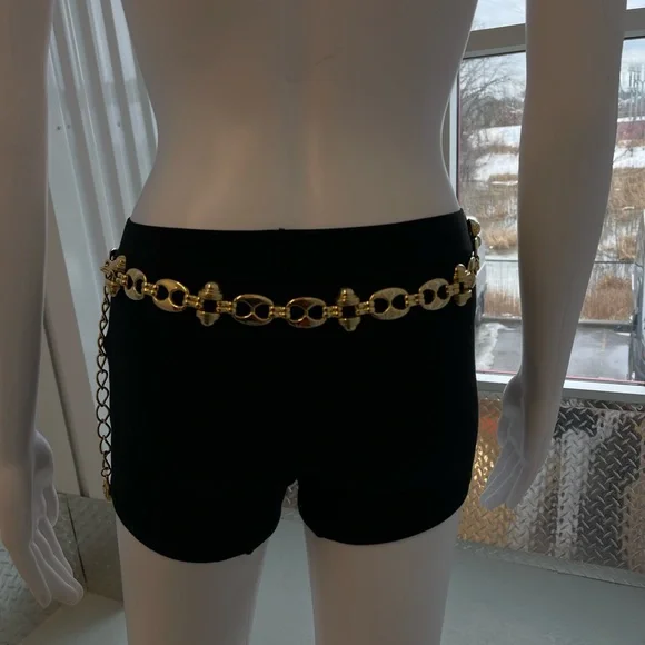 Gold Puffed Mariner Link Chain Belt - Picture 4 of 4